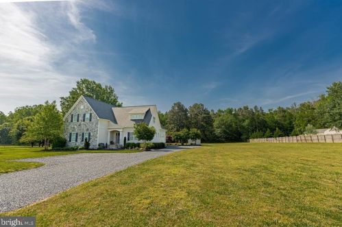 13630 Blanton Rd, Ashland, VA 23005-7209