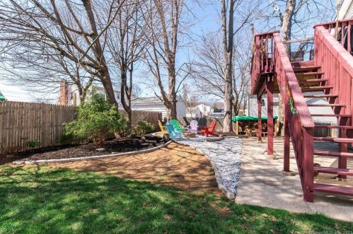 62 William St, Milford CT  06461-3041 exterior