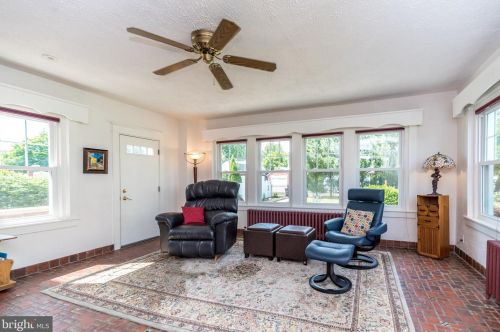 630 Columbia Ave, Lansdale PA 19446-3309 exterior