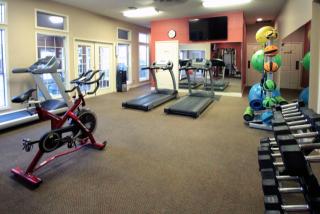 10300 Fountain Ave, Milwaukee WI  53224-3200 exterior