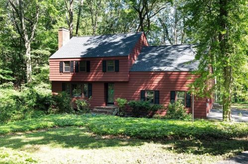 290 Foote Rd, South Glastonbury, CT 06073-3311