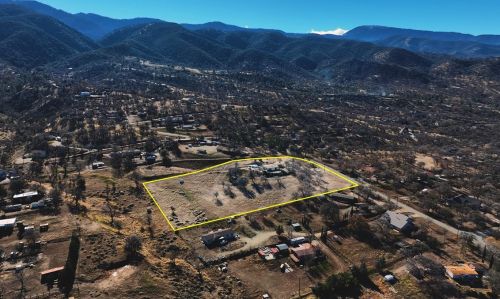 19660 Adalante Ct, Tehachapi, CA 93561-7766