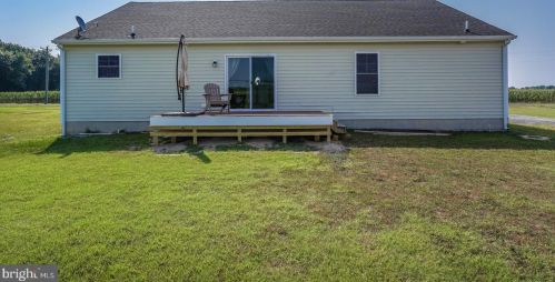 6738 Sharps Rd, Slaughter Beach DE  19963-4194 exterior