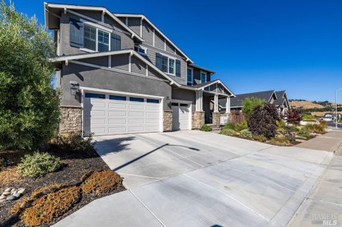 4680 Katie Lee Way, Santa Rosa, CA 95403-1493