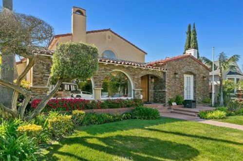 605 Flint Ave, Long Beach, CA 90814-2042