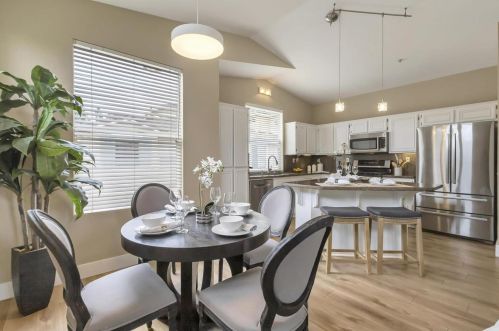 523 Cityscape Pl, San Jose, CA 95136-3949