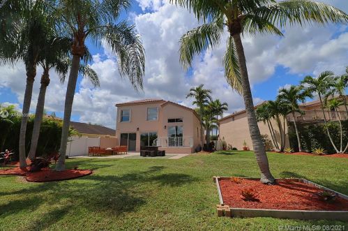 1493 153rd Ave, Hollywood FL  33028-2451 exterior
