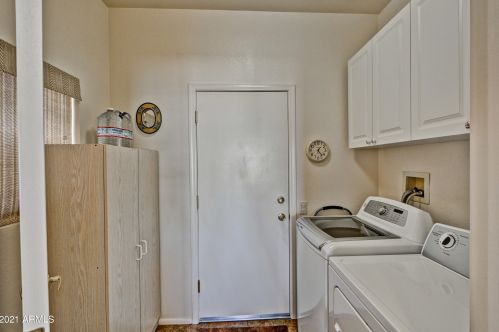 15150 Las Brizas Ln, Sun City AZ 85375-2861 exterior