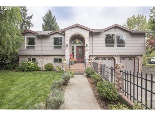 655 Brookview Ct, Mcminnville, OR 97128-5349