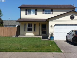 15314 86th St, Vancouver, WA 98682-3584