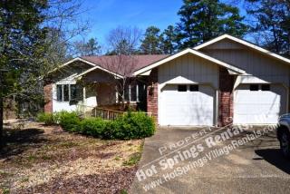 8 Resplandor Ln, Hot Springs, AR 71909-7721