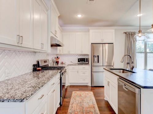4821 Birchman Ave, Fort Worth, TX 76107-5331