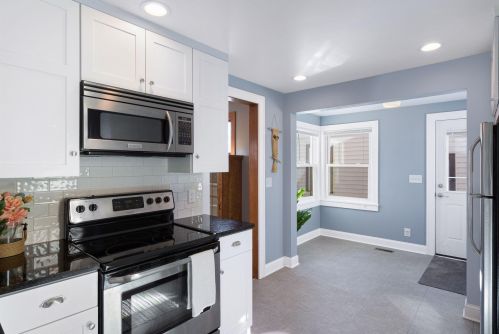 4152 Minnehaha Ave, Minneapolis MN 55417-2329 exterior