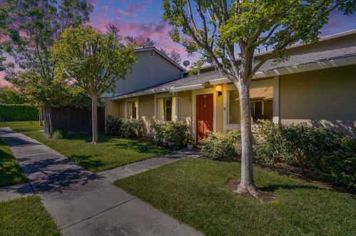 2364 Warfield Way, San Jose, CA 95122-3681