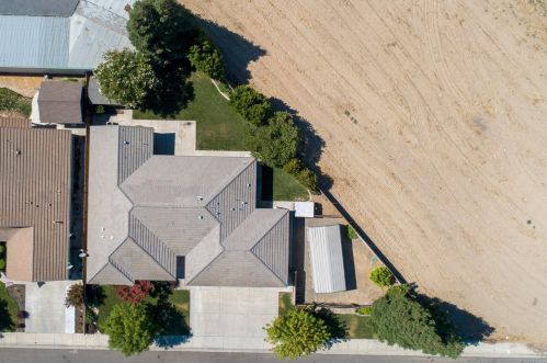 2590 Roberts Rd, Turlock, CA 95382-9507