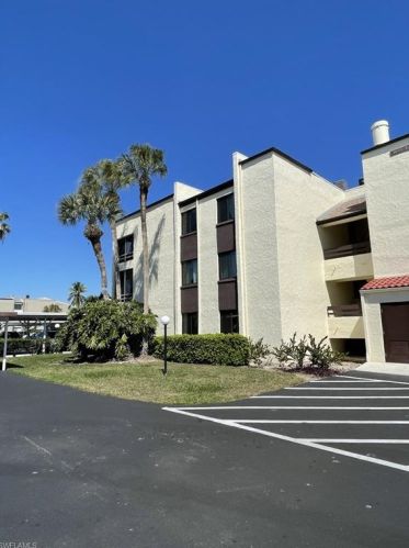 3635 Boca Ciega Dr, Naples FL  34112-6876 exterior