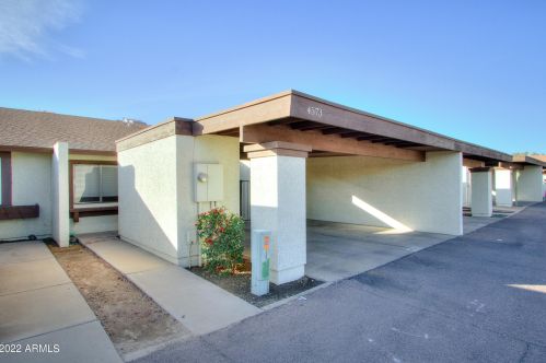 4573 Mclellan Rd, Glendale AZ  85301-4226 exterior