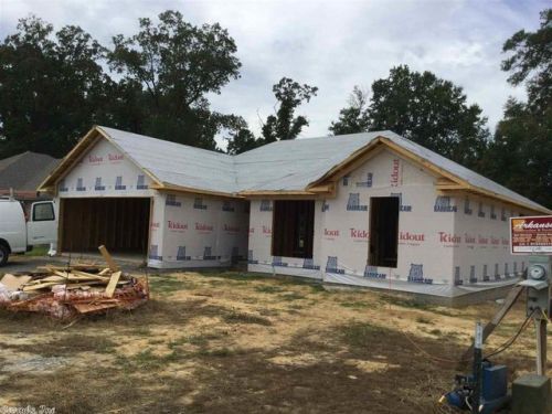 30 Weatherwood Dr, Mcgintytown, AR 72058-8816
