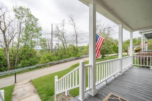 154 Oak Spring Rd, Canonsburg, PA 15317-1045