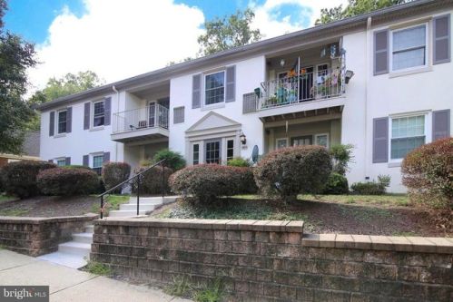 5904 Kingsford Rd, Springfield VA  22152-1129 exterior