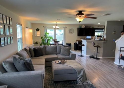 9132 Edmundsbury Dr, Austin TX  78747-4007 exterior