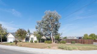 4762 Oswego Ave, Fresno, CA 93722-7764