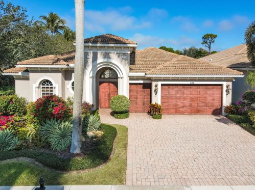 501 Les Jardin Dr, West Palm Beach, FL 33410-1609