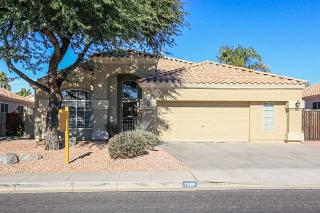 7256 Laguna Azul Ave, Mesa, AZ 85209-4924