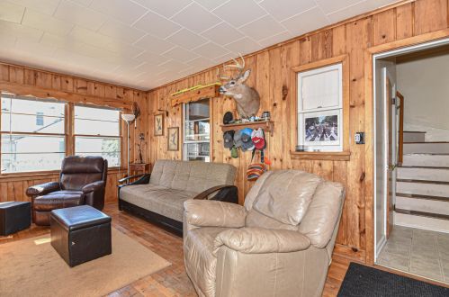 117 River St, Waterford WI  53185-4149 exterior