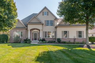 539 Pheasant Ridge Ln, Fontana, WI 53125-1492