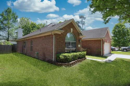 28610 Hidden Cove Dr, Magnolia, TX 77354-6543