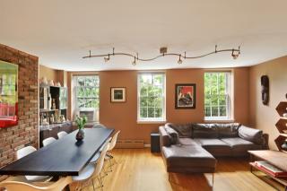 51 Columbia Pl, Brooklyn, NY 11201-4523