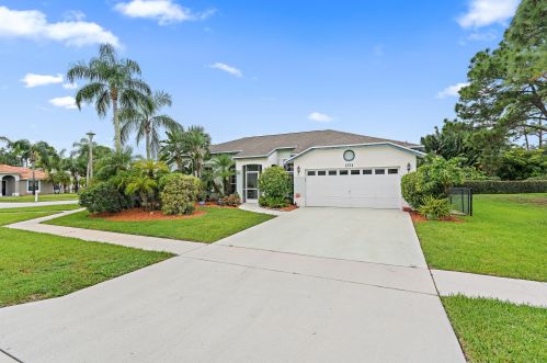 101 Churchill Way, West Palm Beach, FL 33411-8217