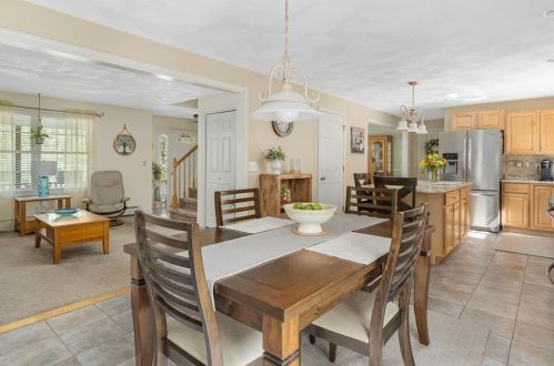 43 Ginger Trl, Coventry RI 02816-8262 exterior