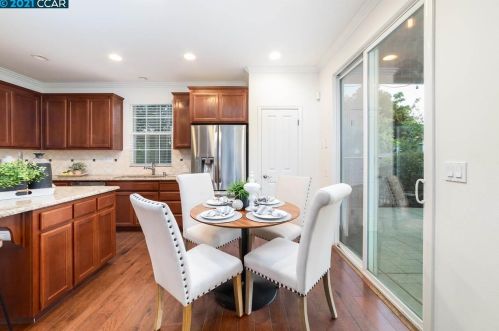 1040 Zebrina Way, San Ramon CA  94582-5209 exterior