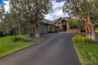 1611 Eagle Springs Ct, Eagle Crest, OR 97756-7442