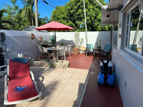 1191 53 St, Hialeah FL  33012-9005 exterior