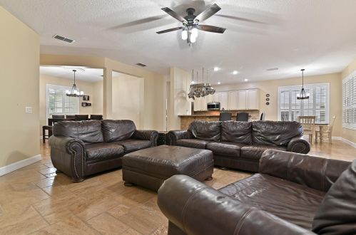 3640 Tayside Ct, Apopka FL  32712-4709 exterior