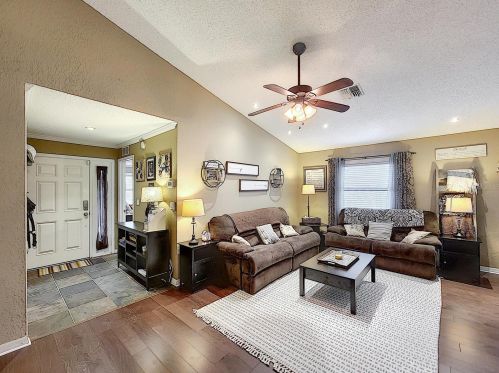 13305 Rome Dr, Port Richey, FL 34667-2797