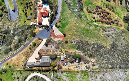 30419 Canyon Estates Rd, Vista CA  92084-1043 exterior