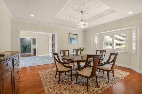 18660 Castle Lake Dr, Morgan Hill CA  95037-9472 exterior