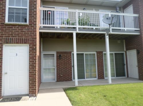 6757 99th Pl, Kenosha, WI 53158-3377