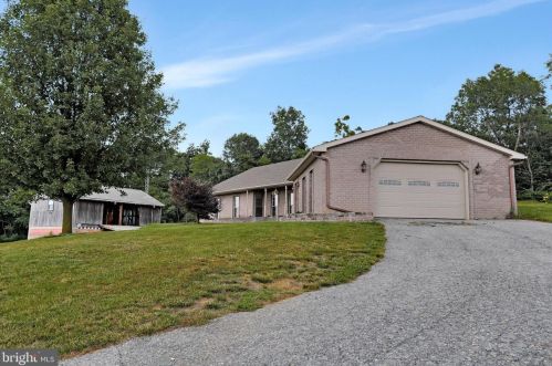 9478 Fort Stouffer Rd, Upton PA  17225-9780 exterior