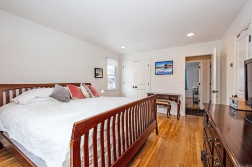 6 Bonwit Rd, Rye Brook NY  10573-1903 exterior