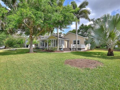 542 Mayfair Cir, Orlando, FL 32803-6625