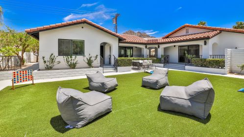 54780 Avenida Obregon, La Quinta CA  92253-3712 exterior