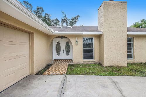 4508 Parkway Blvd, Land O Lakes FL 34639-4101 exterior