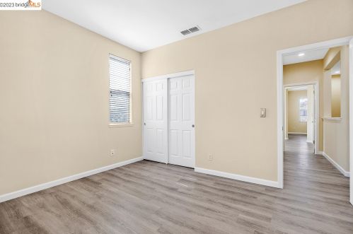 23 Elijah Ct, West Pittsburg CA  94565-2748 exterior