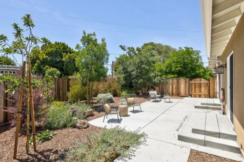 554 Worley Ave, Sunnyvale CA  94085-3737 exterior