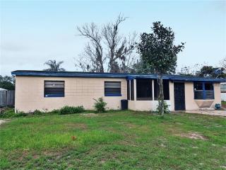10329 Loubet St, Orlando, FL 32817-4309